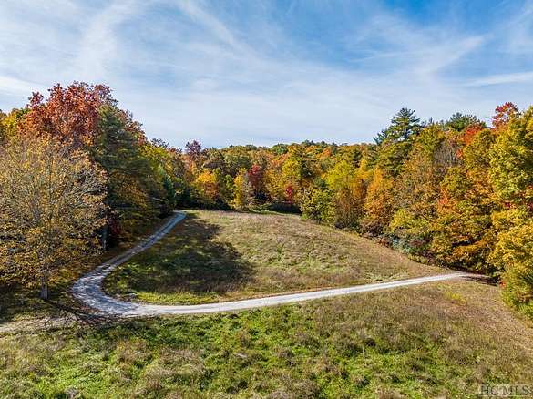 2.82 Acres of Land for Sale in Cashiers, North Carolina