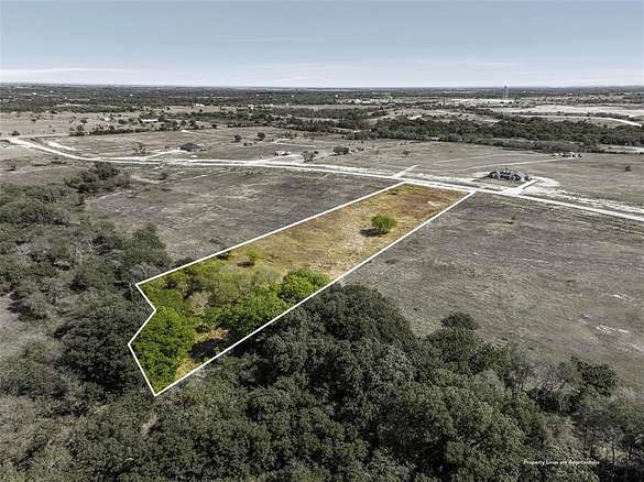 2.07 Acres of Residential Land for Sale in Hillsboro, Texas