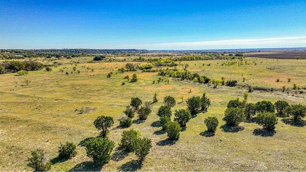 130 Acres of Agricultural Land for Sale in Jonesboro, Texas