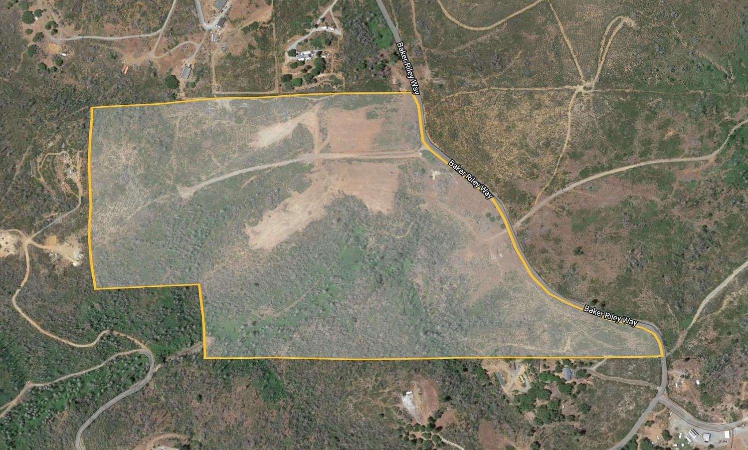 60 Acres of Agricultural Land for Sale in Mountain Ranch, California