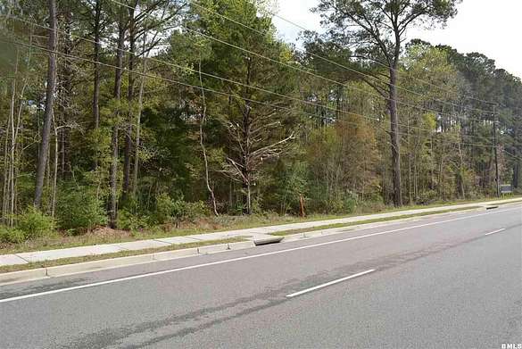 8 Acres of Commercial Land for Sale in Port Royal, South Carolina