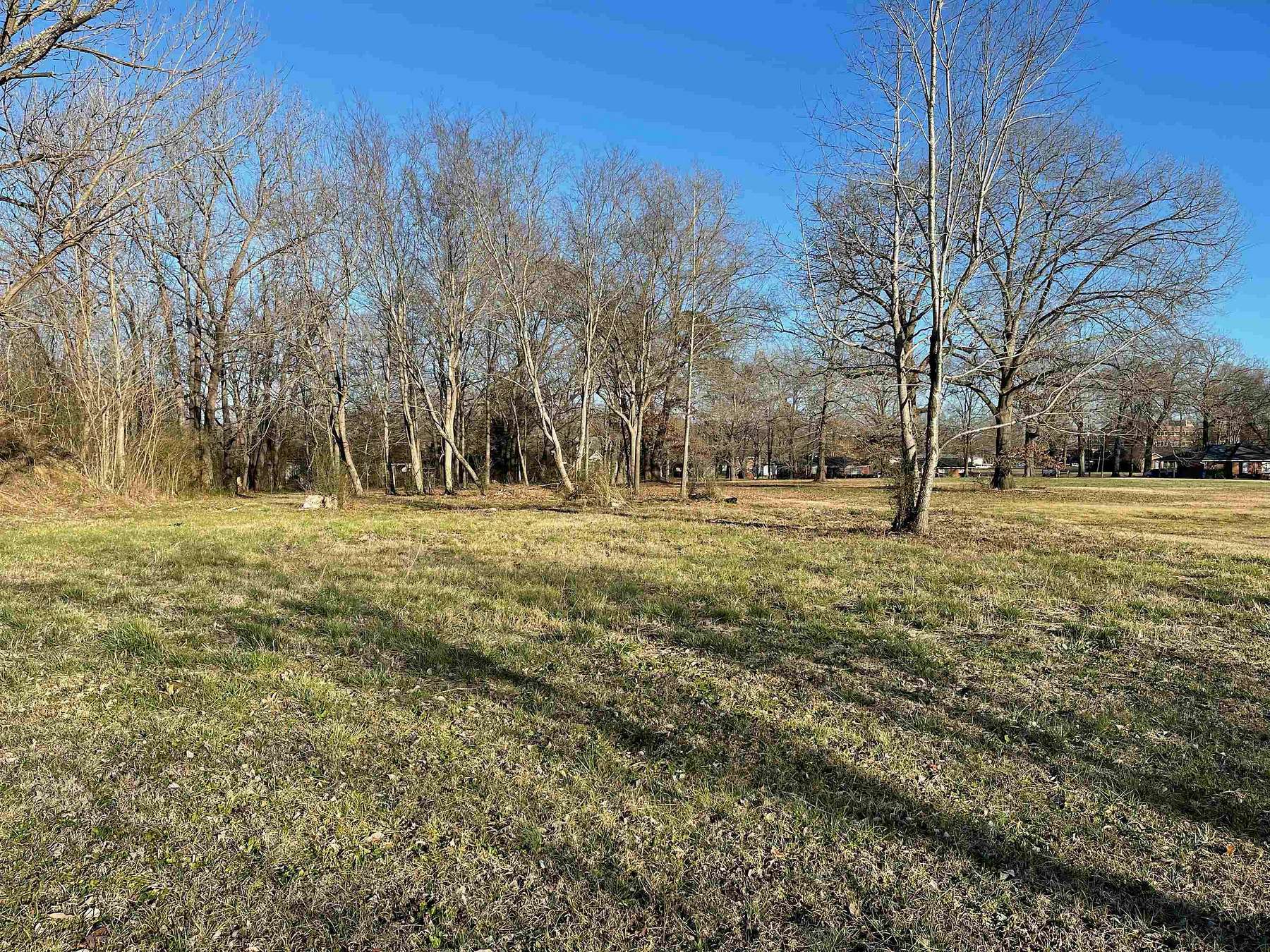 0.51 Acres of Residential Land for Sale in Savannah, Tennessee