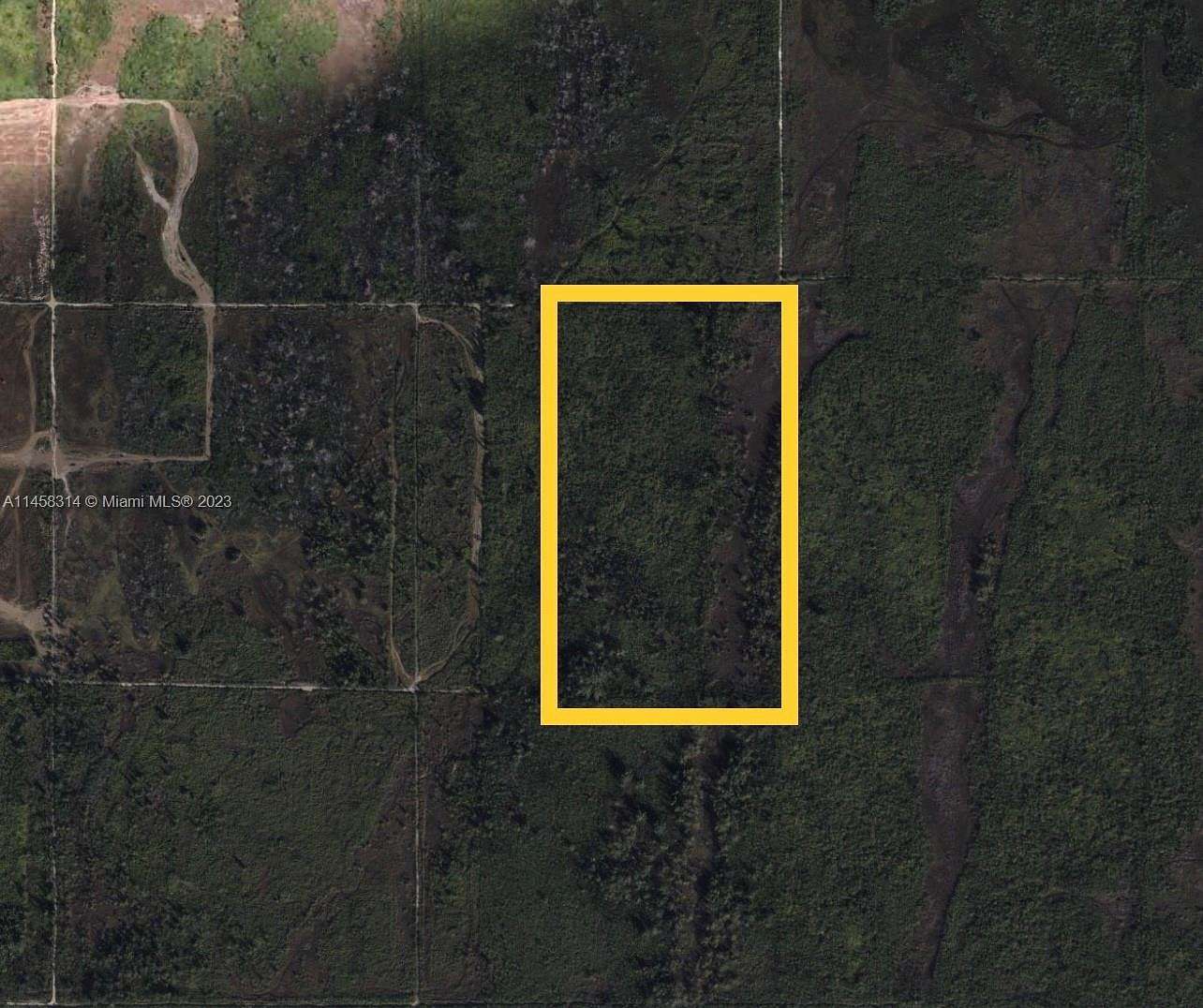 18.7 Acres of Land for Sale in Miami, Florida