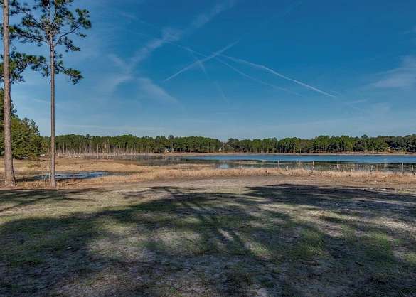 1.1 Acres of Residential Land for Sale in Melrose, Florida