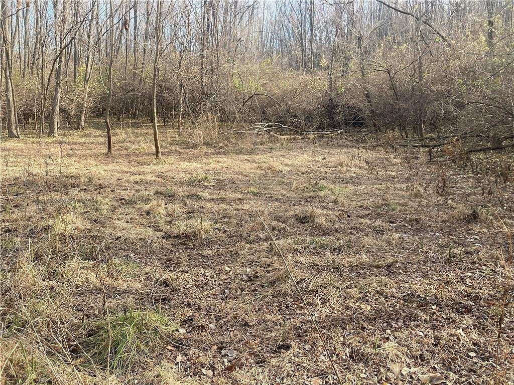 16.75 Acres of Recreational Land for Sale in St. Joseph, Missouri