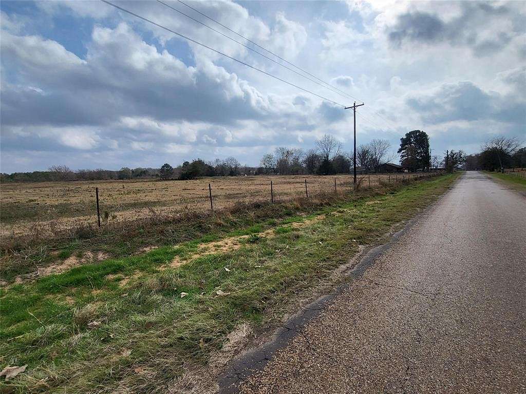 5 Acres of Residential Land for Sale in Grand Saline, Texas