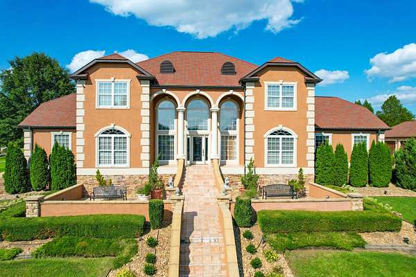 10.7 Acres of Land with Home for Sale in Bristol, Tennessee