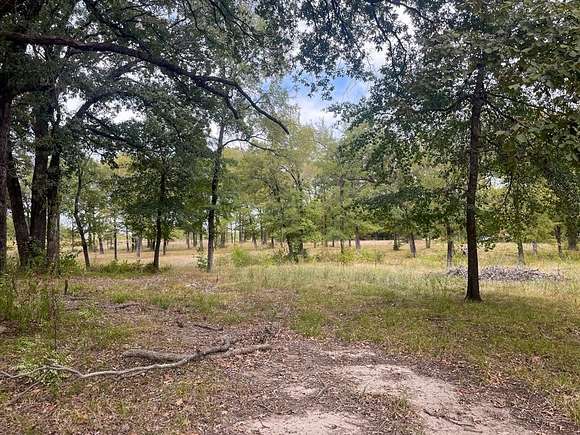 3.238 Acres of Land for Sale in Bonham, Texas