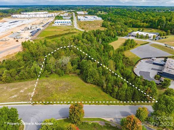 2.6 Acres of Commercial Land for Sale in Mooresville, North Carolina