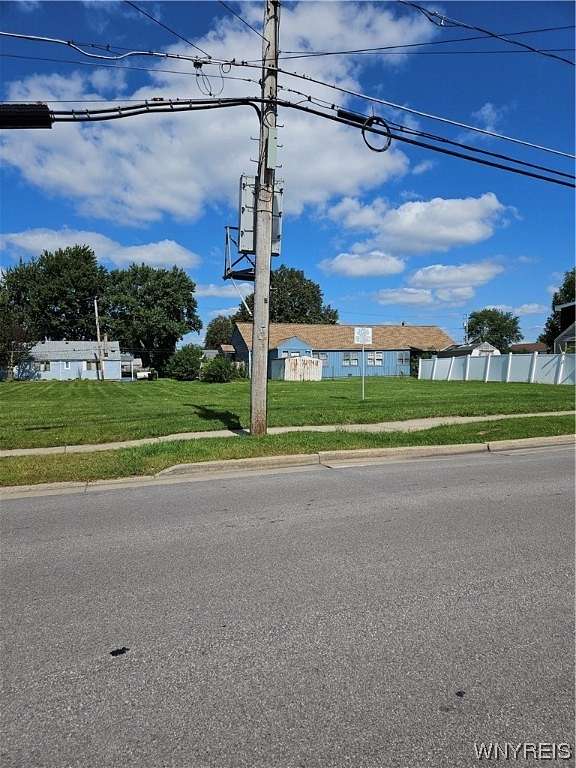 0.17 Acres of Residential Land for Sale in Tonawanda Town, New York