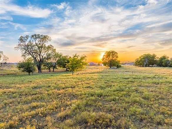 20 Acres of Land for Sale in Broken Arrow, Oklahoma