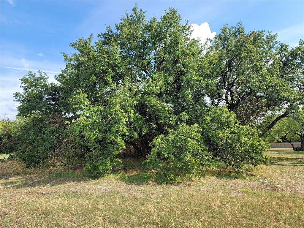 1.1 Acres of Land for Sale in Granbury, Texas