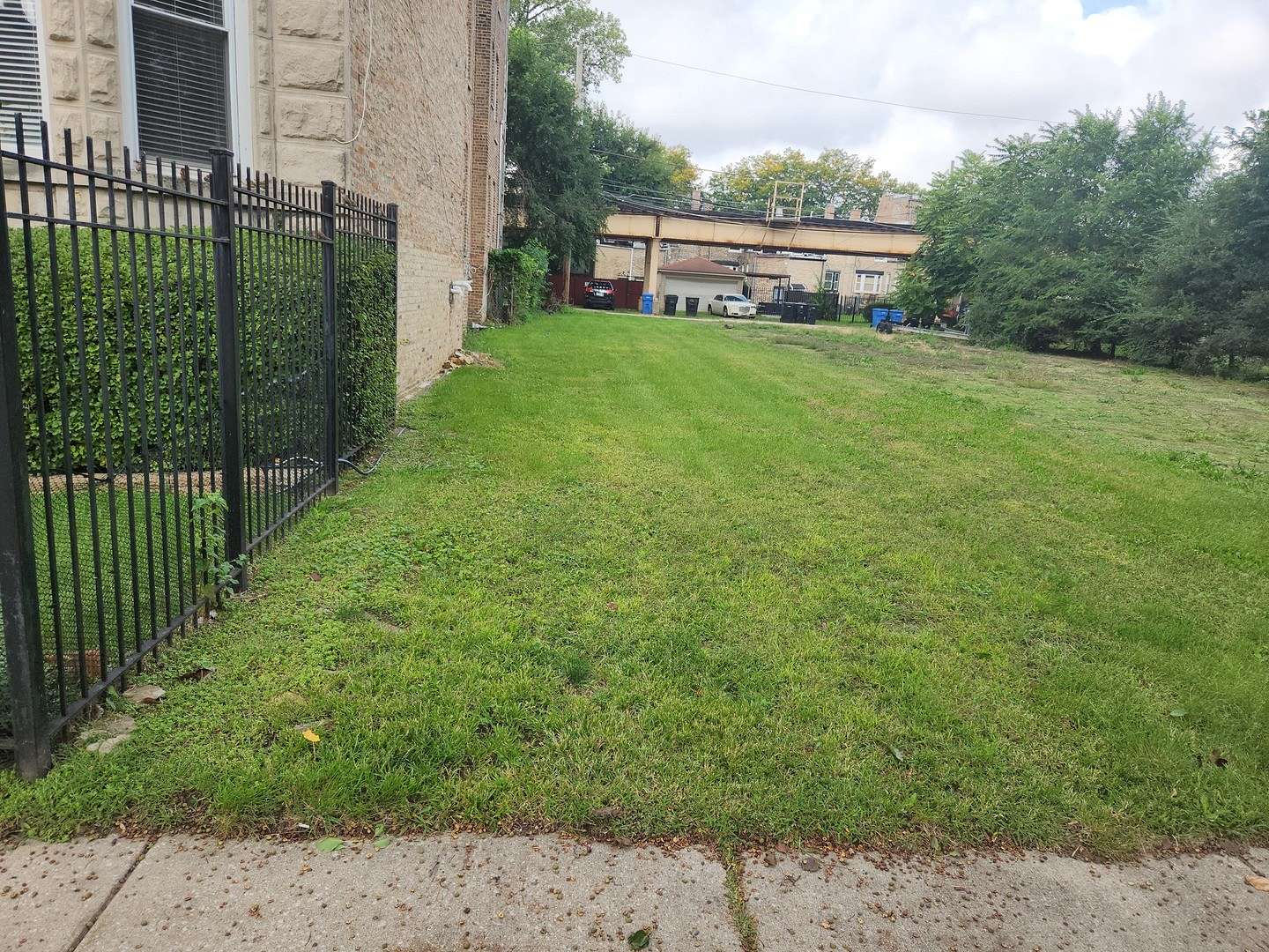 0.05 Acres of Land for Sale in Chicago, Illinois