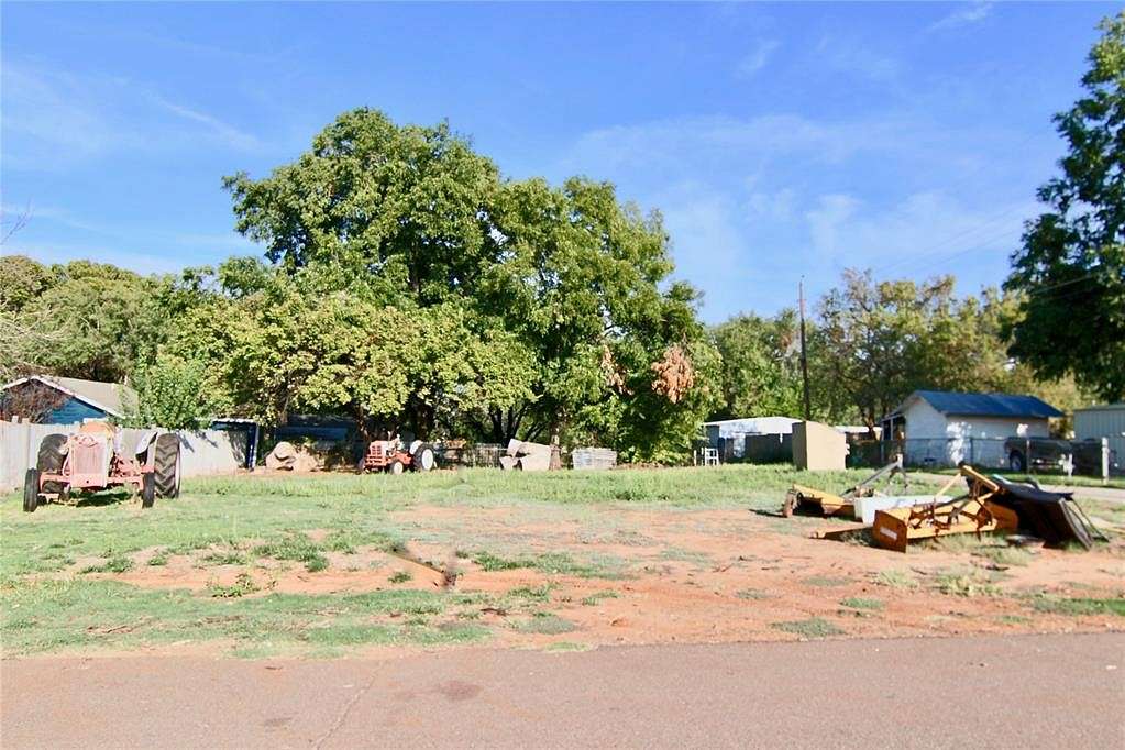 0.161 Acres of Residential Land for Sale in Elk City, Oklahoma