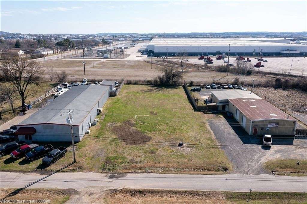 0.6 Acres of Mixed-Use Land for Sale in Fort Smith, Arkansas
