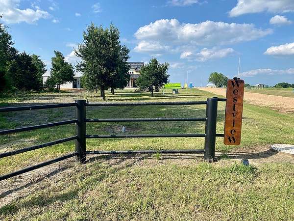 0.39 Acres of Land for Sale in Fayetteville, Texas