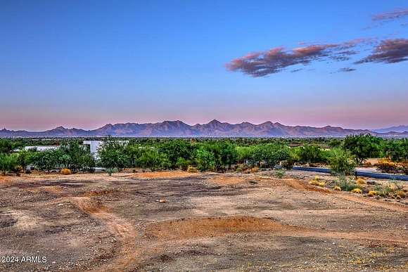 1.44 Acres of Land for Sale in Paradise Valley, Arizona