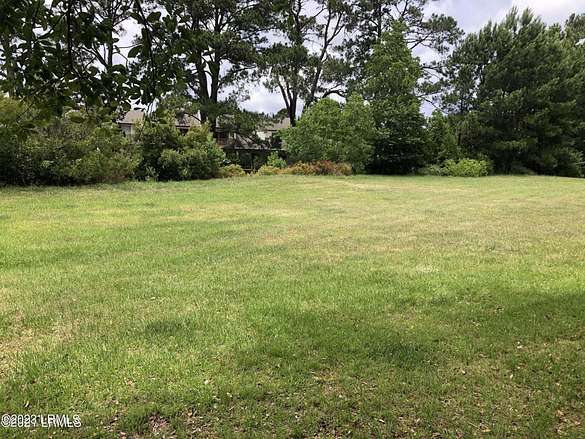 1.5 Acres of Residential Land for Sale in Beaufort, South Carolina