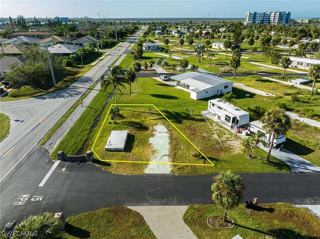 0.101 Acres of Residential Land for Sale in Fort Myers, Florida