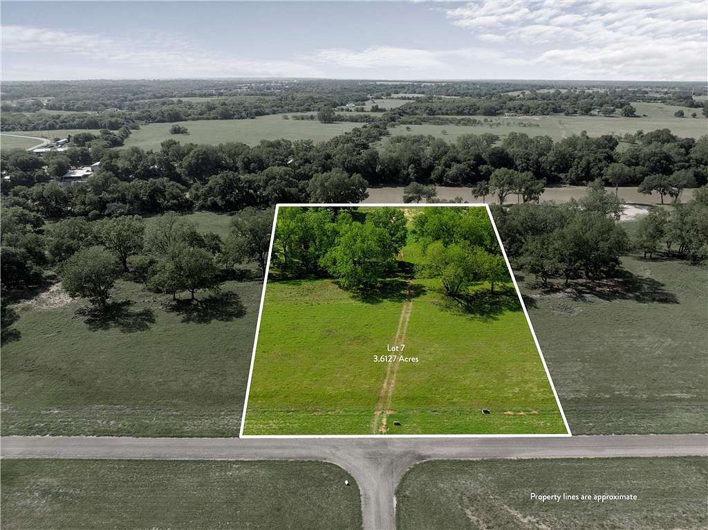 3.6 Acres of Land for Sale in Aquilla, Texas
