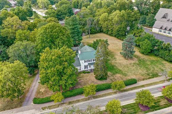 2.6 Acres of Residential Land with Home for Sale in Montgomery, Ohio