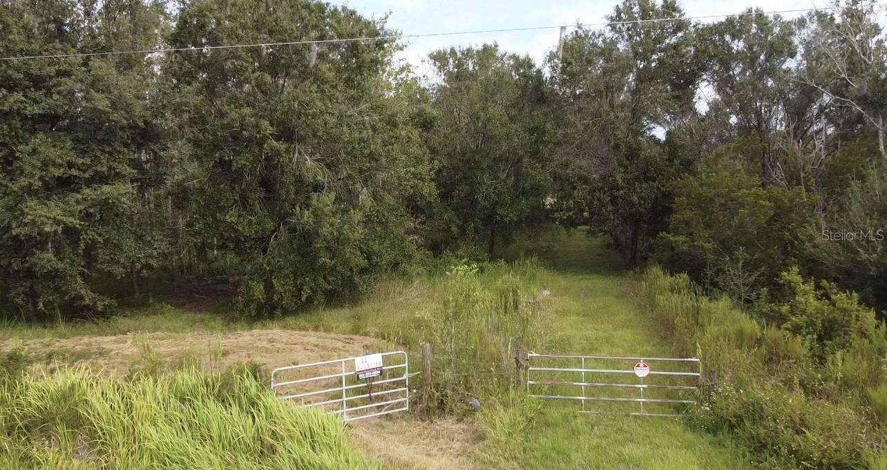 5 Acres of Land for Sale in Myakka City, Florida