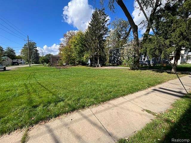 0.2 Acres of Residential Land for Sale in Fowlerville, Michigan
