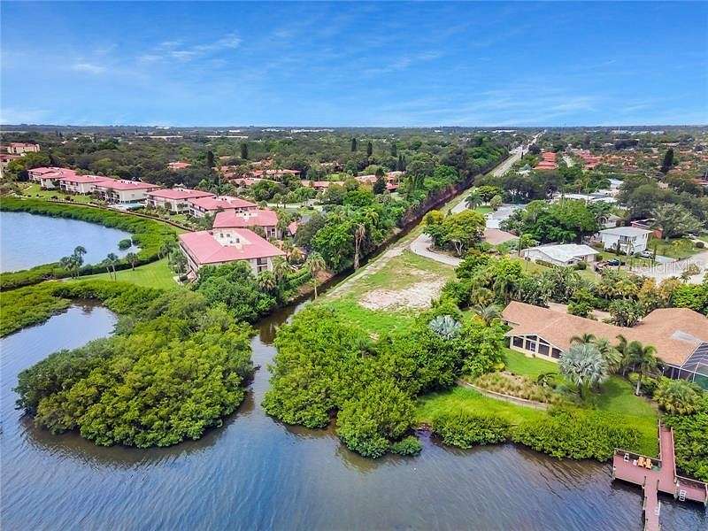 0.5 Acres of Land for Sale in Bradenton, Florida
