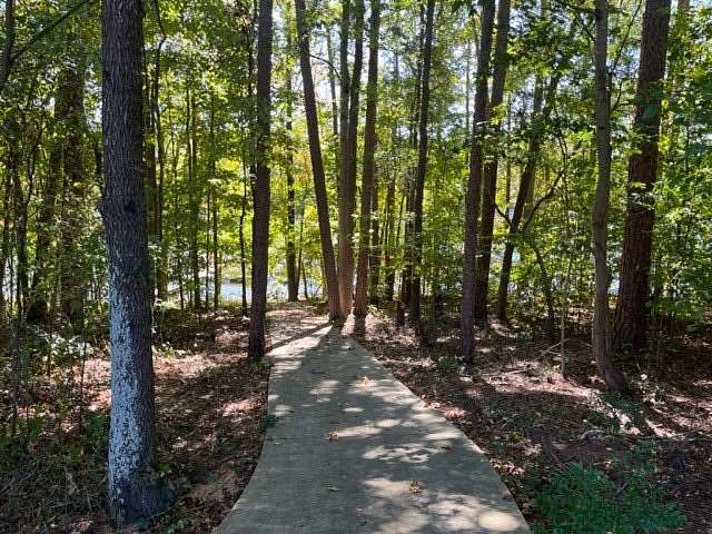 0.9 Acres of Residential Land for Sale in Fair Play, South Carolina