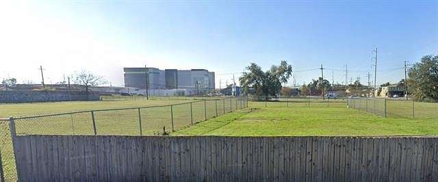0.14 Acres of Mixed-Use Land for Sale in New Orleans, Louisiana