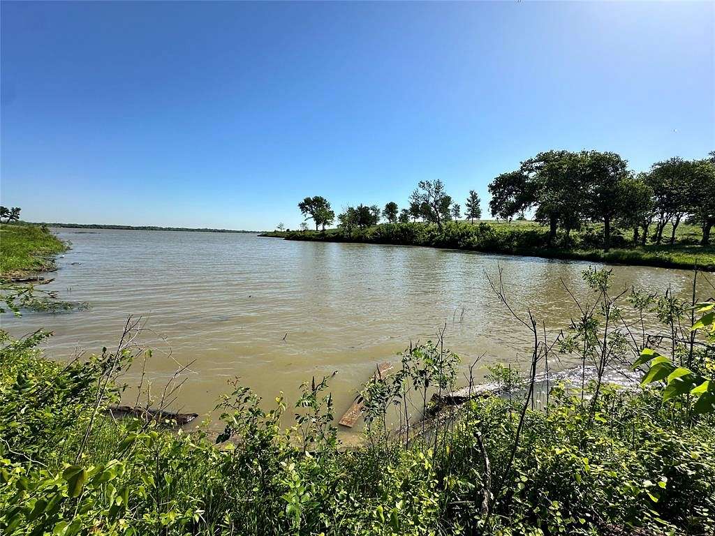 1.4 Acres of Residential Land for Sale in Corsicana, Texas