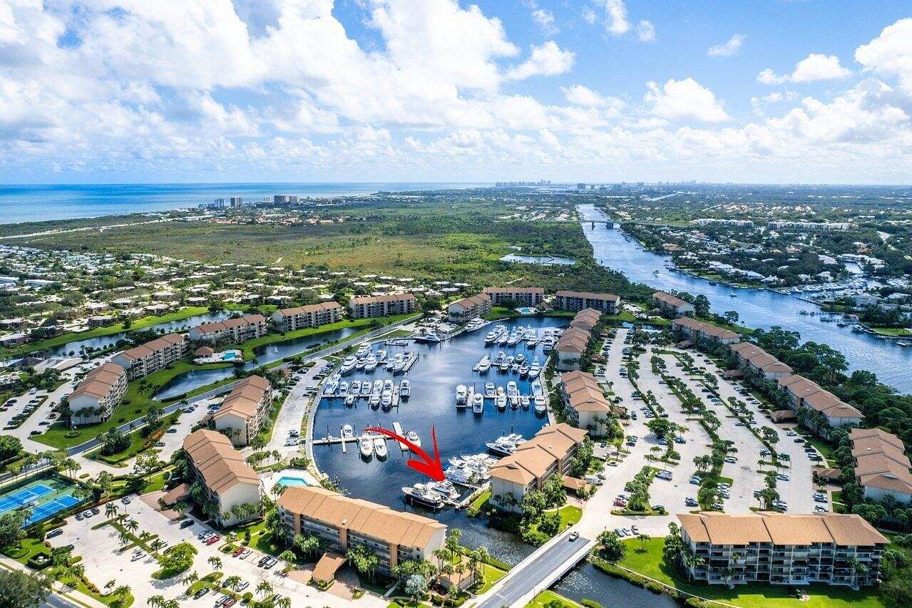 Residential Land for Sale in Jupiter, Florida