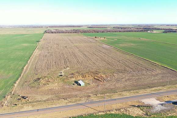 40 Acres of Recreational Land for Sale in Hennessey, Oklahoma