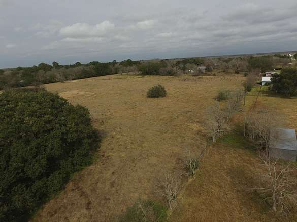 20.4 Acres of Recreational Land & Farm for Sale in Manvel, Texas