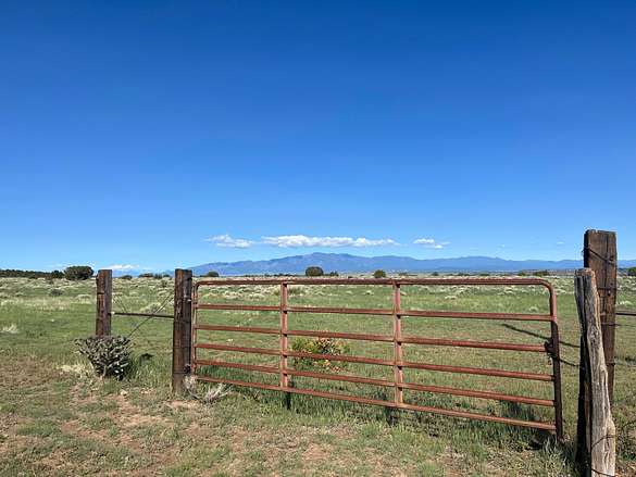 186 Acres of Recreational Land for Sale in Pueblo, Colorado