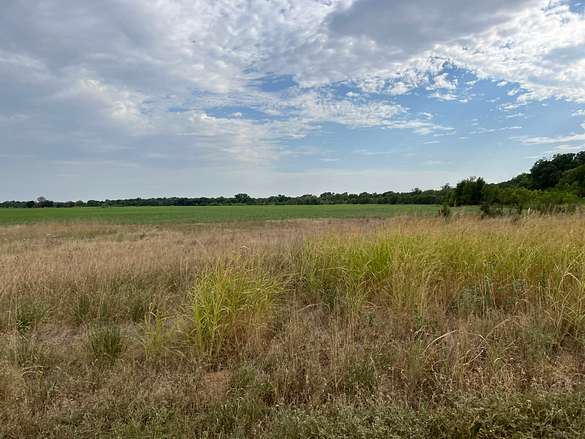 940 Acres of Recreational Land for Sale in Attica, Kansas