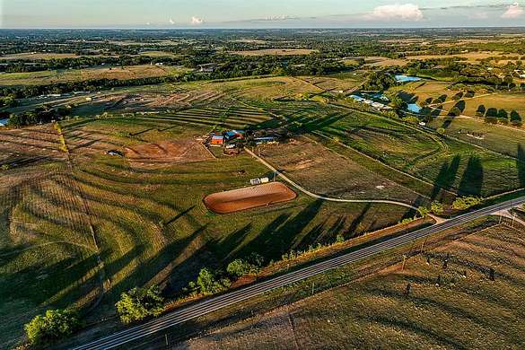 15.9 Acres of Improved Land for Sale in Brenham, Texas