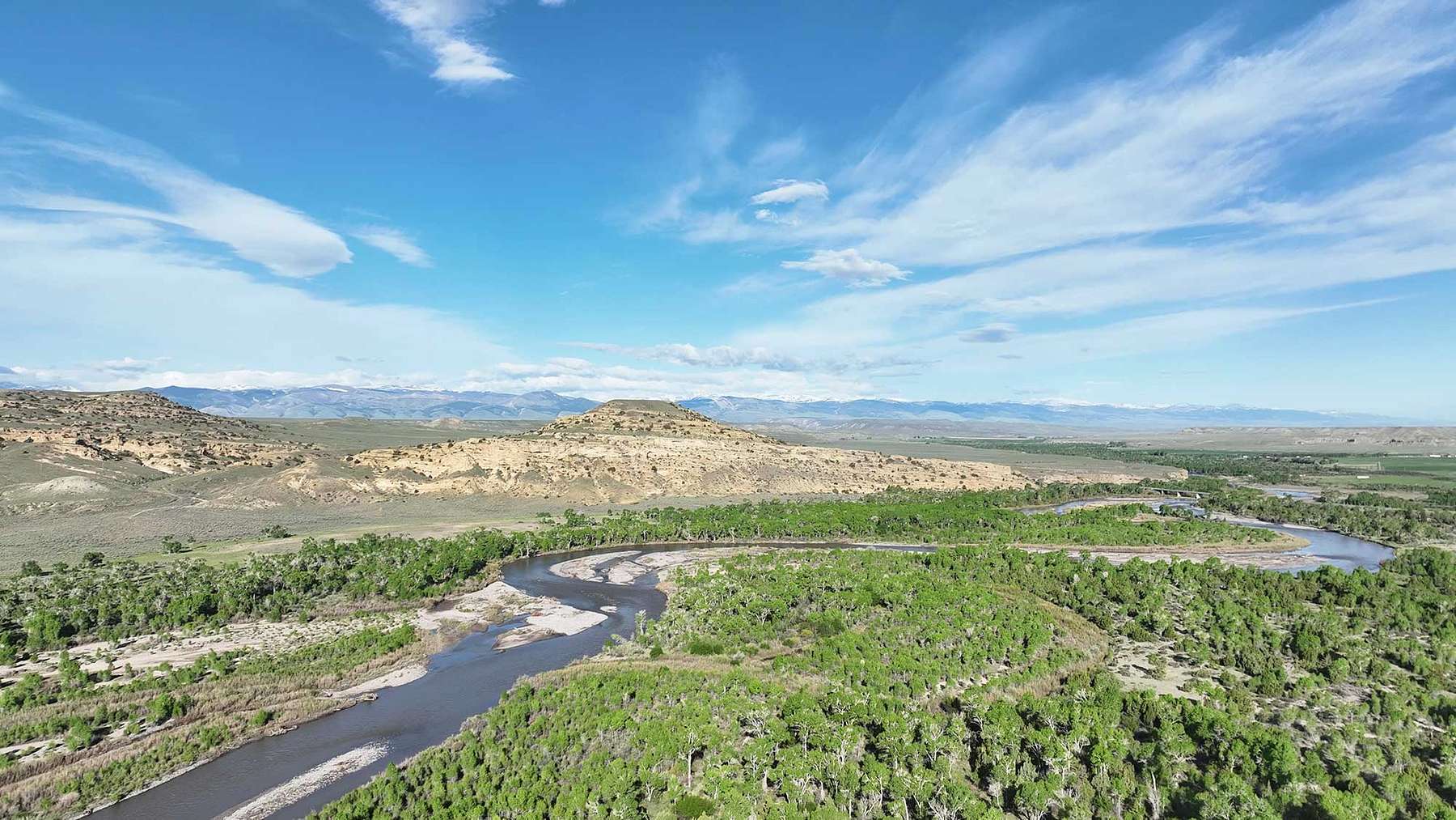 1,027 Acres of Improved Land for Sale in Kinnear, Wyoming
