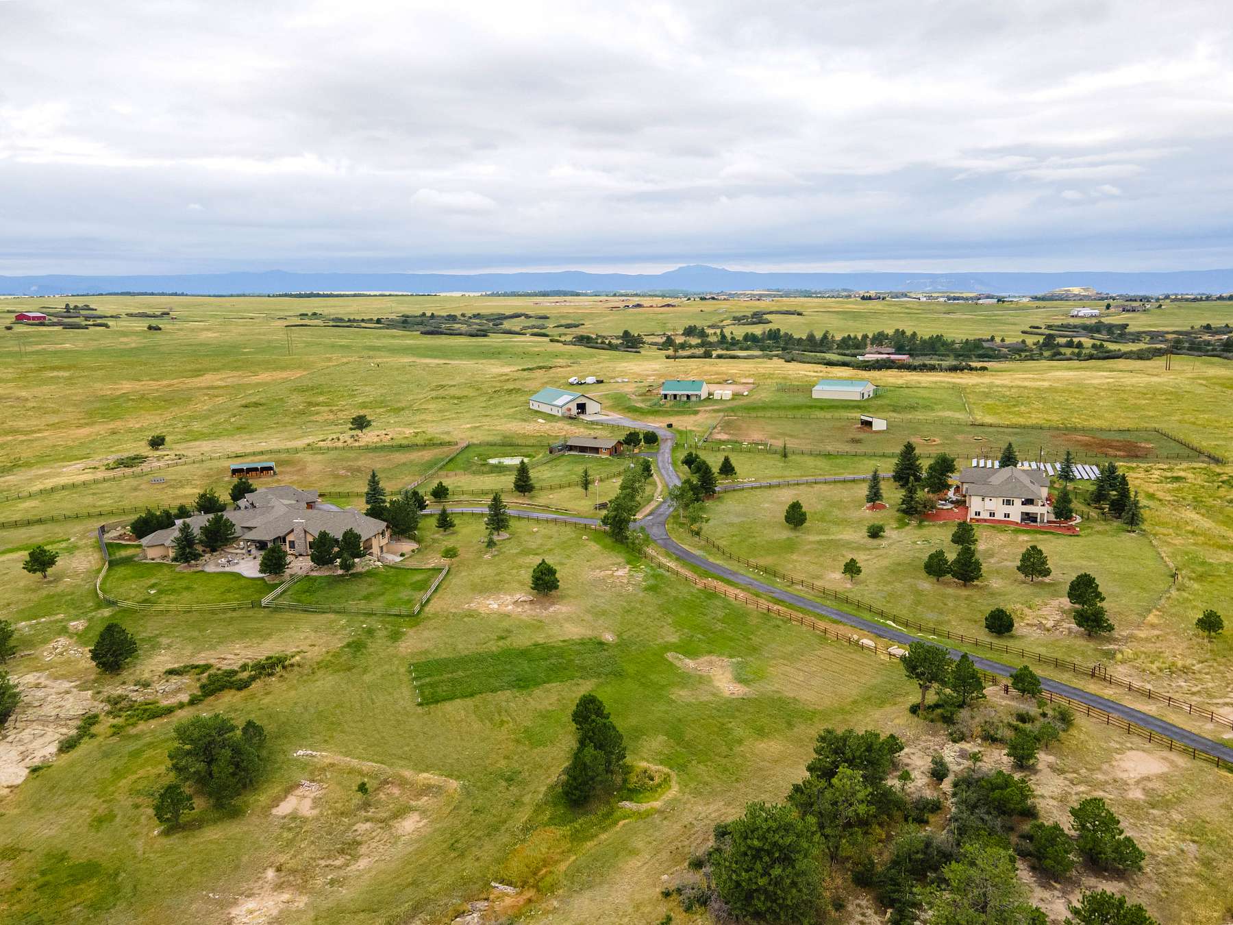 50 Acres of Land for Sale in Castle Rock, Colorado