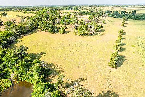 29.6 Acres of Land for Sale in Tennessee Colony, Texas