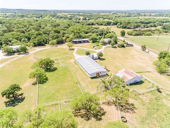 192 Acres of Land for Sale in Bluff Dale, Texas