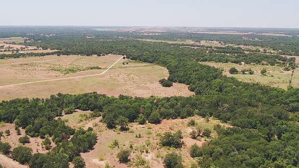 408 Acres of Land for Sale in Rockdale, Texas