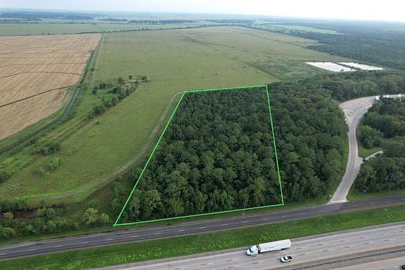 6.82 Acres of Commercial Land for Sale in Hankamer, Texas