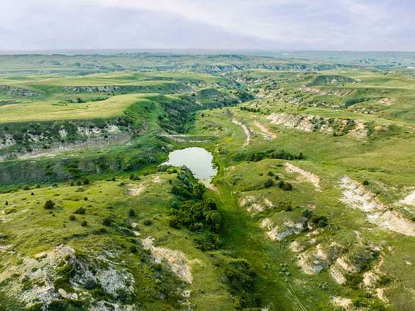 2,685 Acres of Recreational Land & Farm for Sale in Sidney, Montana