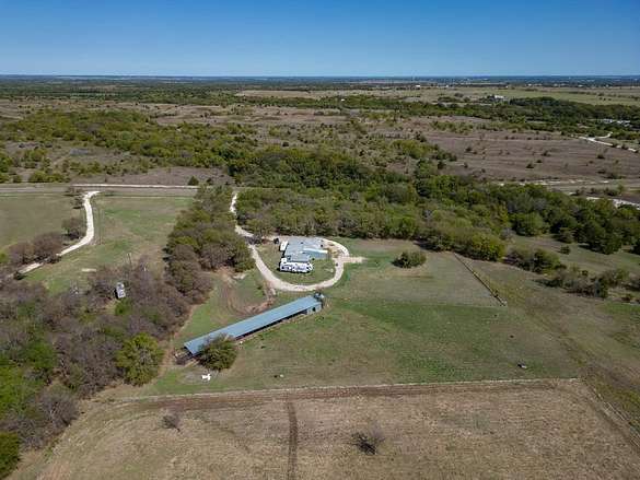 6.1 Acres of Mixed-Use Land for Sale in Milford, Texas