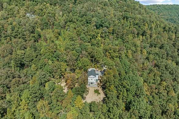34.8 Acres of Land with Home for Sale in Wilder, Tennessee