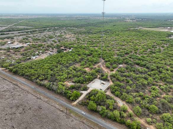 10.1 Acres of Recreational Land for Sale in Pleasanton, Texas