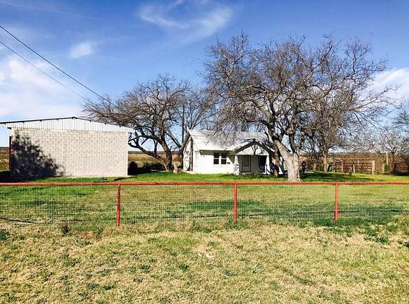 15.7 Acres of Land with Home for Sale in Quemado, Texas