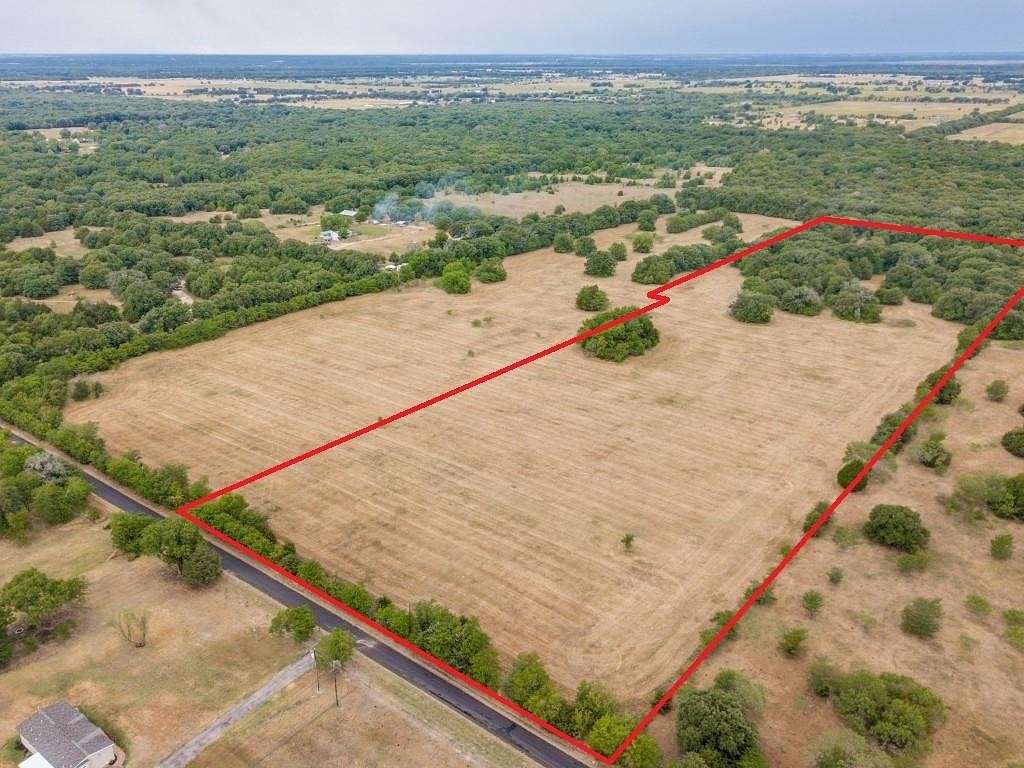 19 Acres of Land for Sale in Kemp, Texas