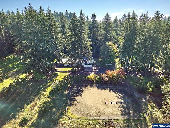 27.8 Acres of Agricultural Land with Home for Sale in Lebanon, Oregon